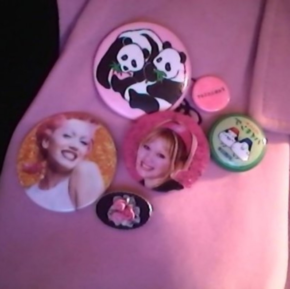 💕 BADGE MAKING REQUESTS 💕 - Picture 3 of 16